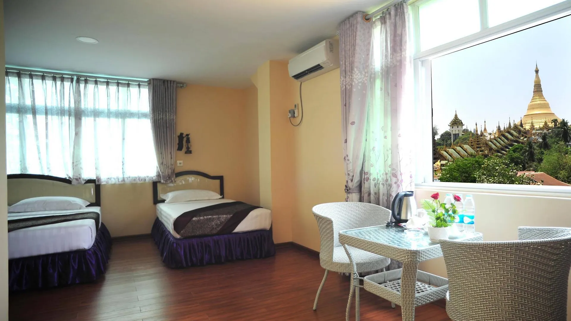 Azumaya Hotel Myanmar Yangon 3*,